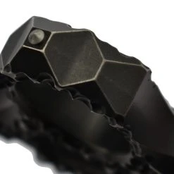 Maxknives Max Knives KNUCKAN BK - Outil D'impact 100% Titane 15 Maxknives Max Knives KNUCKAN BK - Outil D'impact 100% Titane -Kansept shop KNUCKAN BK 4.jpg 1440x960 1